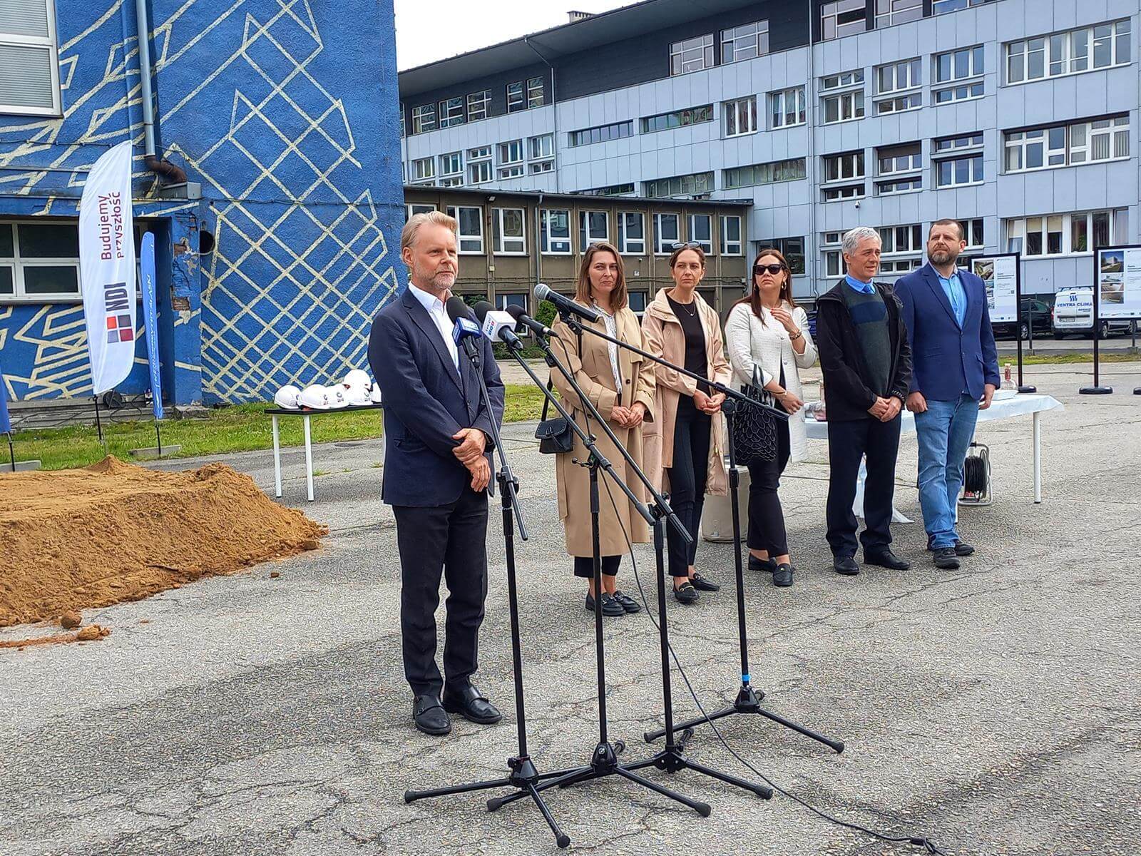 Slaskie Interdyscyplinarne Centrum Chemii Katowice 07