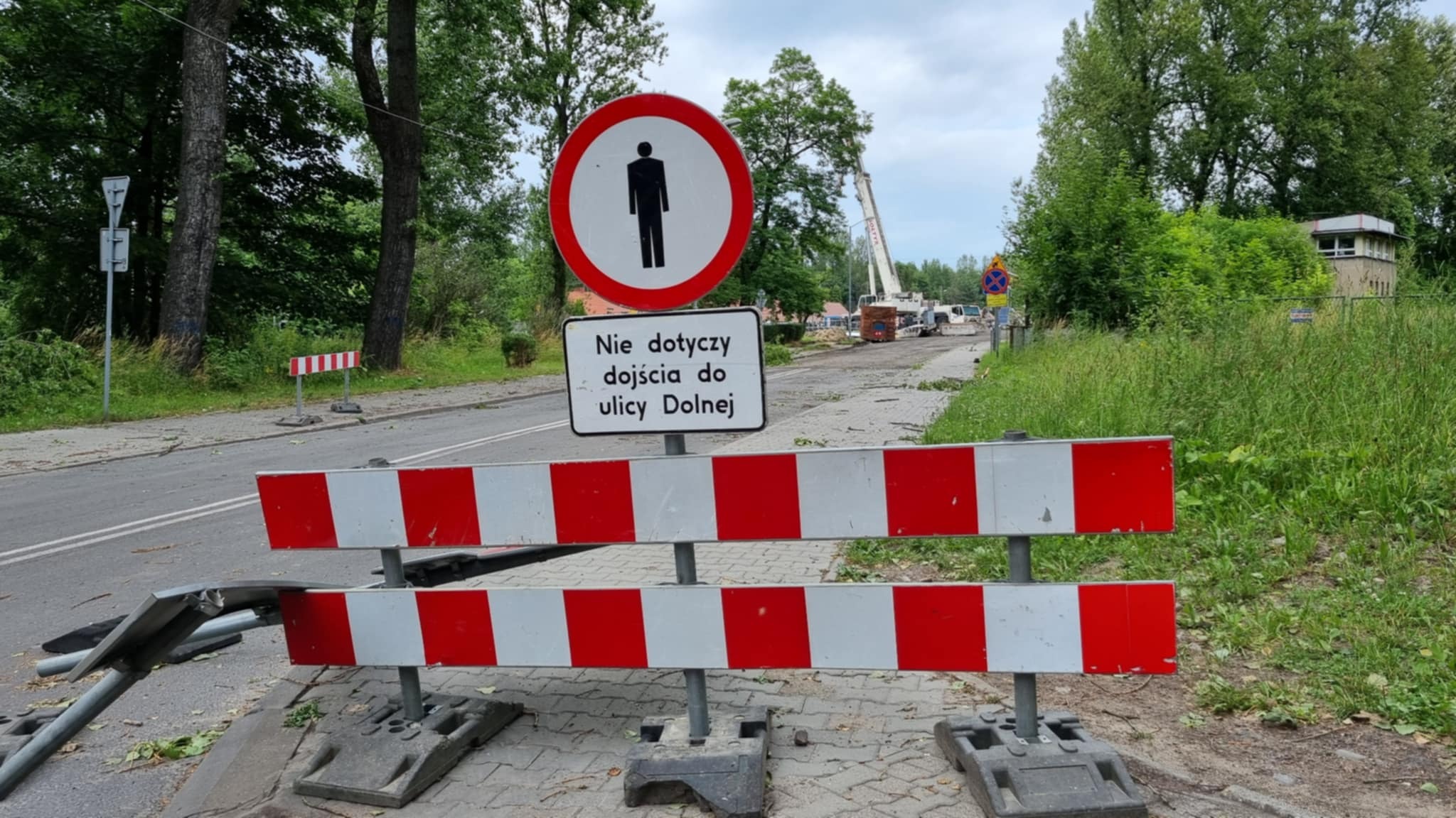 Stary wiadukt na ulicy Dobrego Urobku jest wyburzany