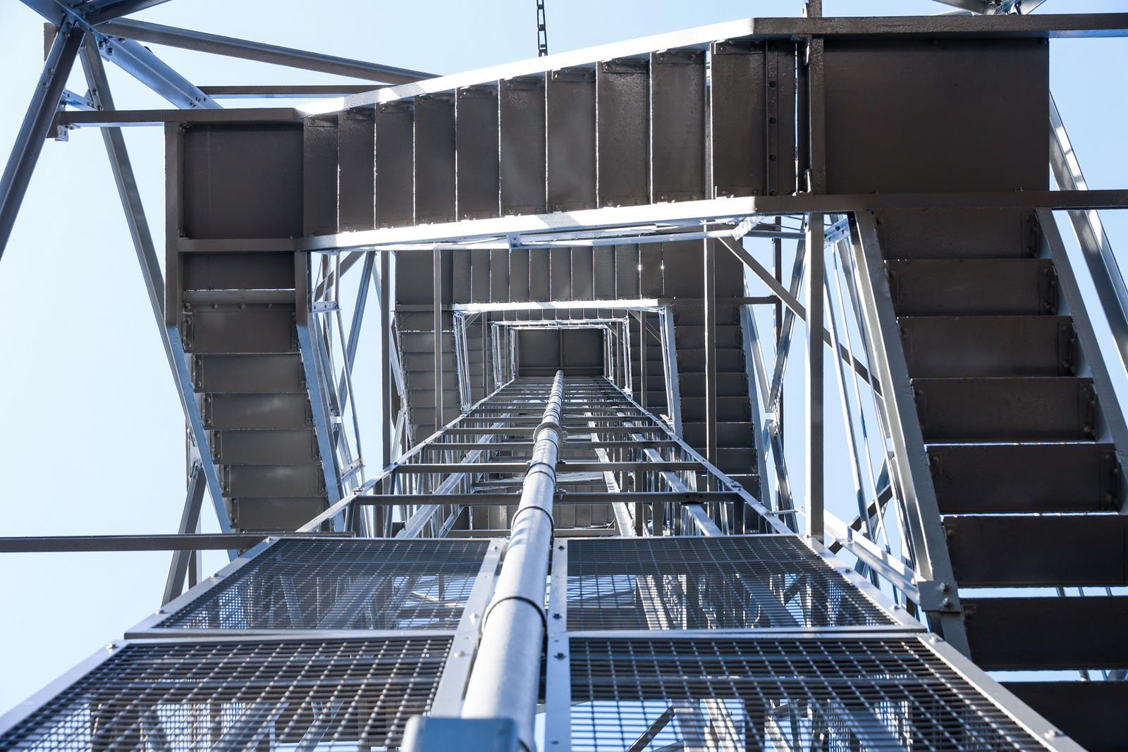 Wieza spadochronowa Katowice 3