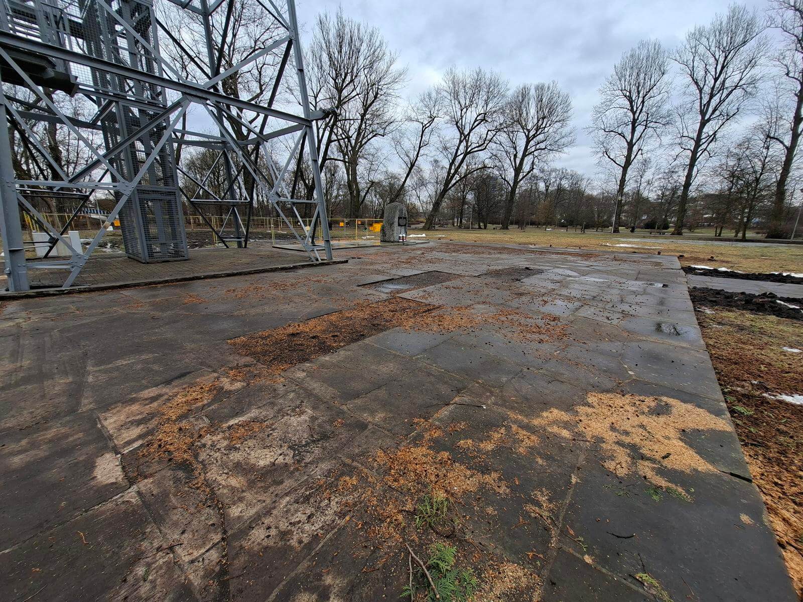 Wieza spadochronowa Katowice luty 2026 14