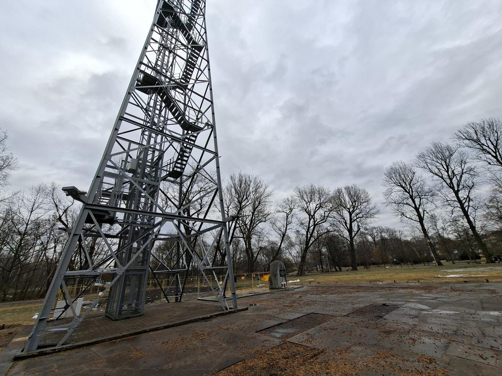 Wieza spadochronowa Katowice luty 2026 16