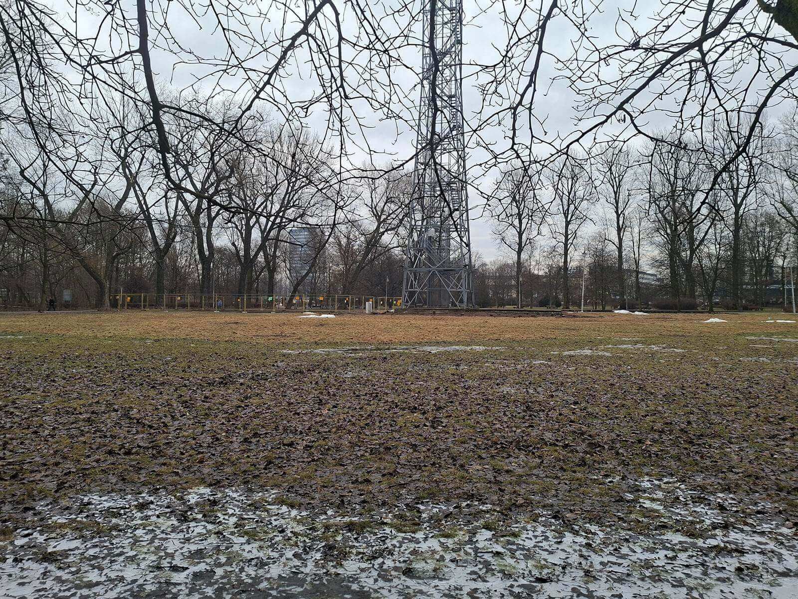 Wieza spadochronowa Katowice luty 2026 4