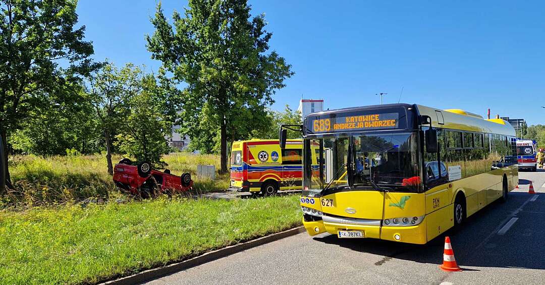 Groźny wypadek na Mikołowskiej. Zablokowany zjazd na A4 w kierunku Wrocławia