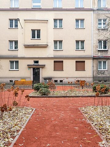 Skwer przy ul. Koszalińskiej, Katowice Skwer przy ul. Koszalińskiej, Katowice