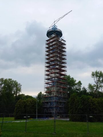 Wieża spadochronowa w parku Kościuszki zostanie wyremontowana Wieża spadochronowa w parku Kościuszki zostanie wyremontowana