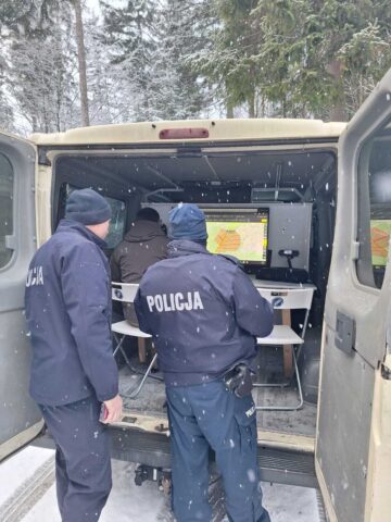 Akcja poszukiwania Weroniki z Katowic w Karkonoszach Akcja poszukiwania Weroniki z Katowic w Karkonoszach