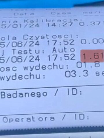 Badanie alkomatem Badanie alkomatem