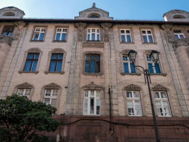 Kamienica przy ul. Plebiscytowej 23 przejdzie remont Kamienica Plebiscytowa 23 Katowice