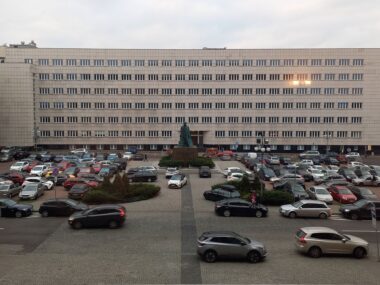 Rok po parkingowej rewolucji: kierowcy płacą, już nie płaczą Katowice Plac Sejmu Slaskiego