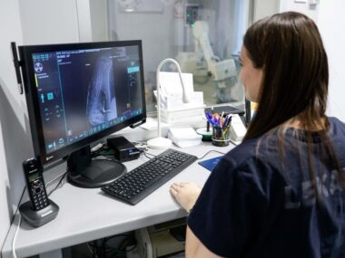 Miejski szpital w Murckach ma nowy rentgen Nowy aparat rentgenowski, Szpital Murcki