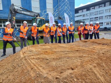 Zaczęła się budowa Interdyscyplinarnego Centrum Chemii UŚ Slaskie Interdyscyplinarne Centrum Chemii Katowice 08