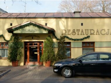 Była restauracja Gwarek. Będzie - lokal z kuchnią indyjską Gwarek Katowice