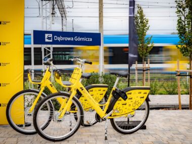 Metrorowerem za darmo na stację, a potem - do pociągu Metrorower