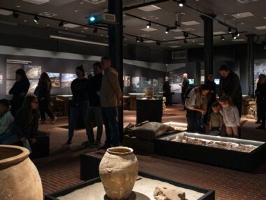 "Góra Zyndrama Tajemnicza twierdza sprzed 3700 lat" w Muzeum Śląskim "Góra Zyndrama Tajemnicza twierdza sprzed 3700 lat" w Muzeum Śląskim