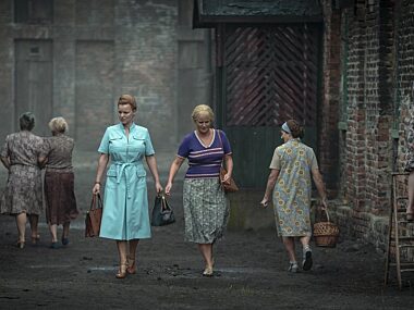 Osiedle pod murem huty Szopienice. Targowisko? Olowiane dzieci netflix2