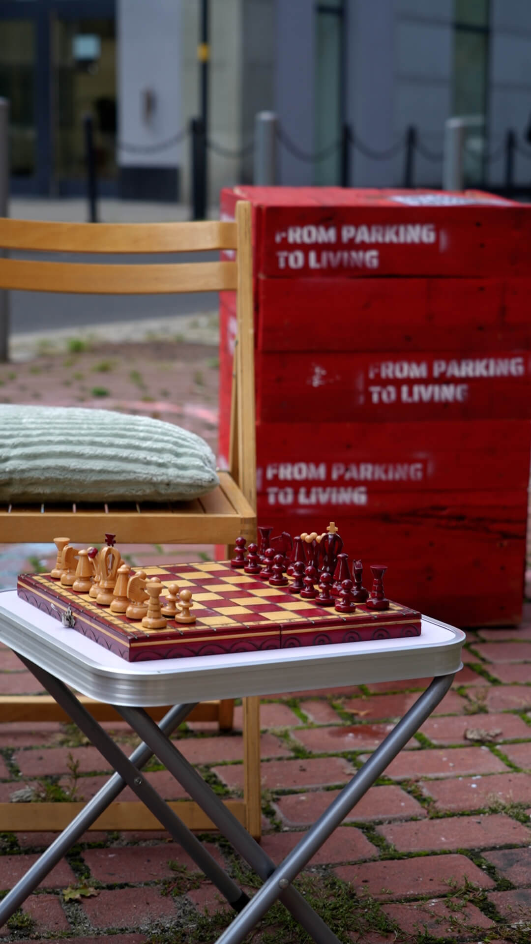 Studenci architektury chcą zmienić nieczynne parkingi w zielone oazy﻿